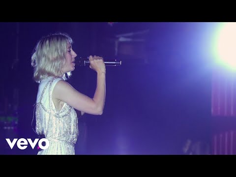Thumbnail for Veronica Maggio - Mitt hjärta blöder (Live From Cirkus, Stockholm / 2018) by Veronica Maggio