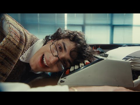 Emyl Rusev - Pobre Diablo (Video Oficial)