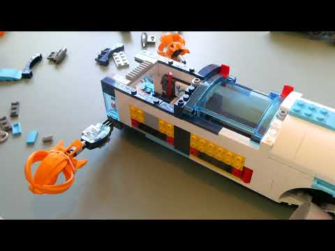 Building Lego City Deep Sea Explorer Submarine SET 60379 PART 2