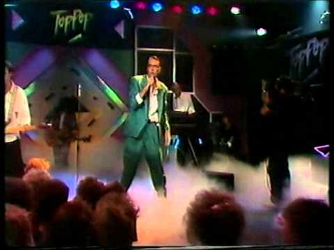 THE MONROES  -  I Call It Love  (1987)