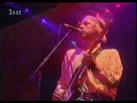 Dire Straits - On every street [Live in Nimes -92]