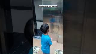 Download lagu seneng banget naik turun lift di rumah sakit mp3