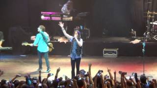 Foreigner en Chile 2013. I want to know what love is.