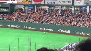 イチロー 守備の時何してるかひたすら追って見た 巨人対マリナーズ