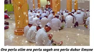 Download lagu Story wa al khidmah 30 detik mp3