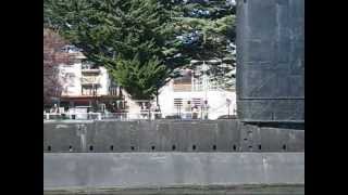 preview picture of video 'Chile, Vista desde el Rio Valdivia fin de paseo en bote Bahia Princesa'