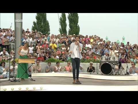 09.08.2015 Fernsehgarten - Alvaro Soler "El Mismo Sol"