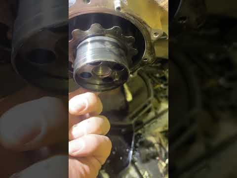 6.0 Powerstroke low pressure oil pump removal