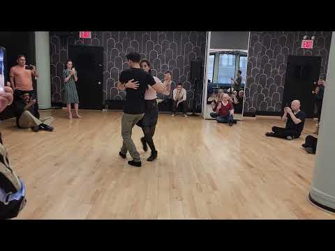 Argentine tango Workshop: Vals Technique - Roxana Suarez & Rainier Pereira