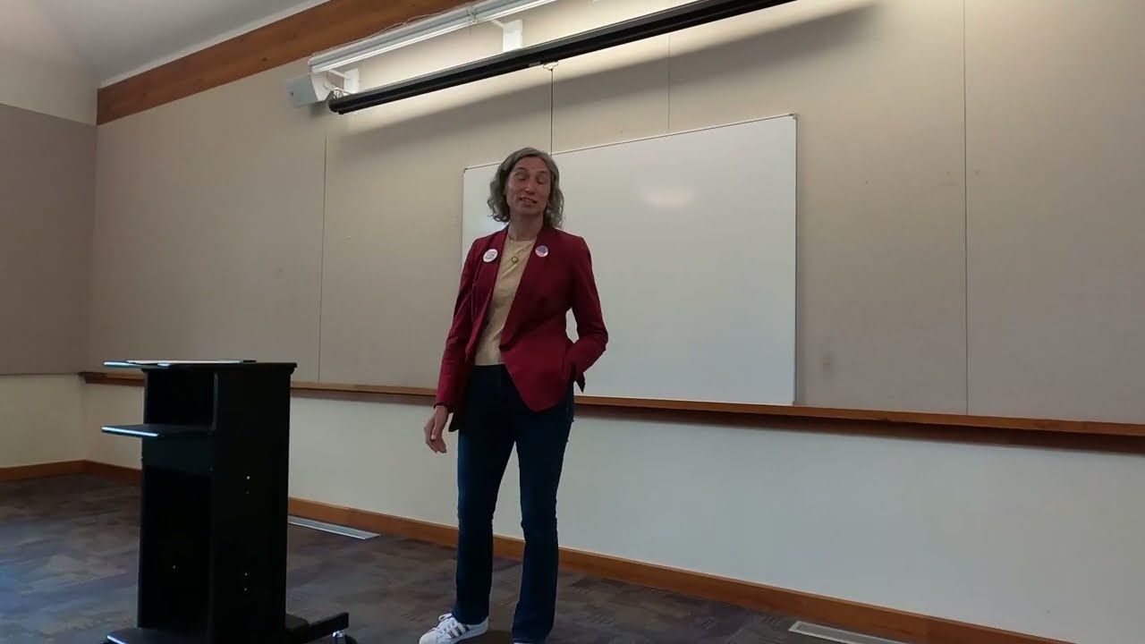 Video: Dexter addresses Indivisible crowd in Estacada on immigration enforcement and federal Medicaid policy