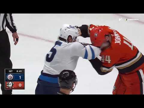 Luke Schenn vs Ross Johnston, Jets @ Ducks - 27th Feb 2026