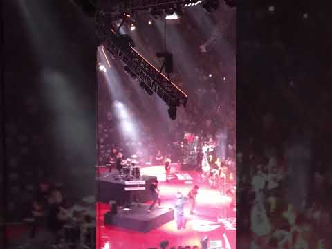 Dua Lipa @ JINGLEBALL 2018 - IDGAF - Dec/2nd/2018