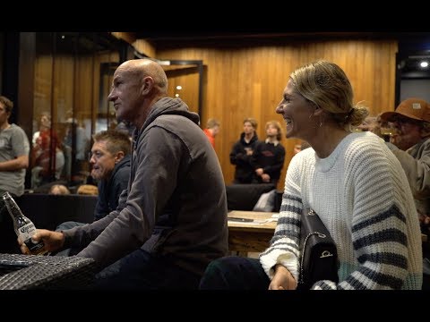 Who Won Electric Acid 2.0? (featuring Steph Gilmore)