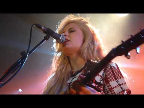 Nina Nesbitt - Mr C - LIVE PARIS 2014