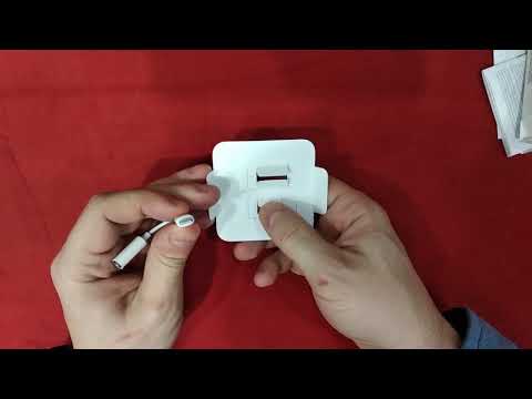 Переходник Apple MMX62ZM Lightning to 3.5 mm - Видео