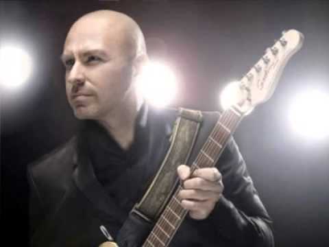 download lagu mp3 mp4 Sololar, download lagu Sololar gratis, unduh video klip Sololar