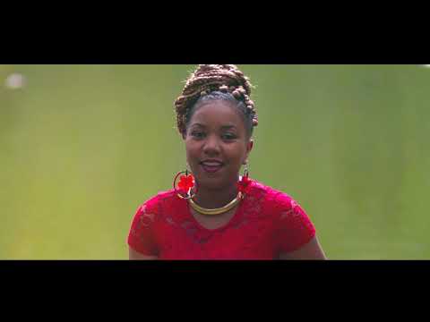 Clhoé -nous deux 4k