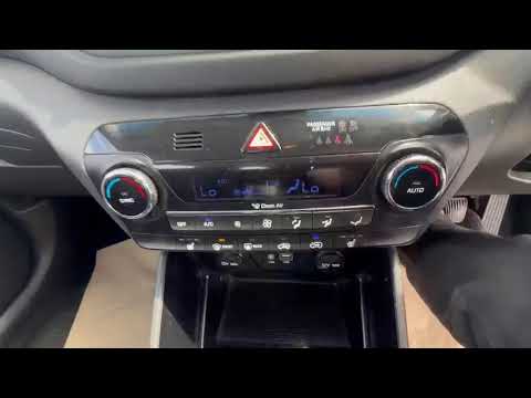 2017 HYUNDAI TUCSON 1.7CRDI SE NAV - Image 2