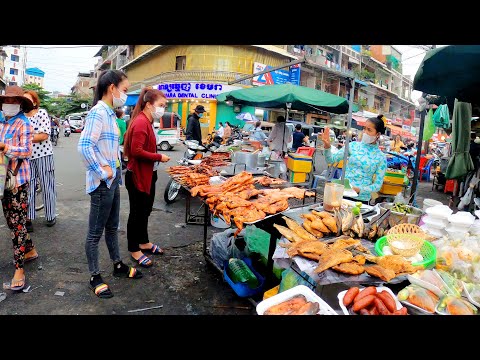 So Much Delicious Food at Olympic Market, Phnom Penh at Night, Cambodian Street Food tour