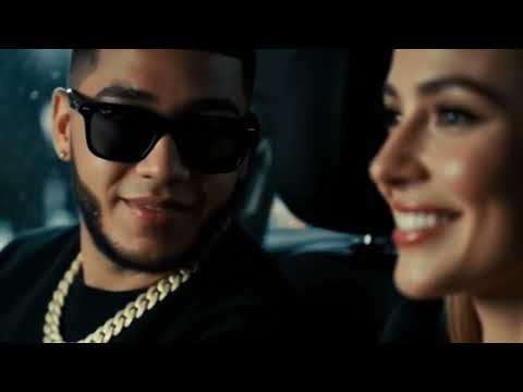 Gamboa La Real Esencia and Dj Marlon Castillo