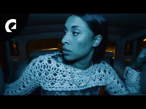 Mimmi Bangoura - Bad Friends (Official Music Video)