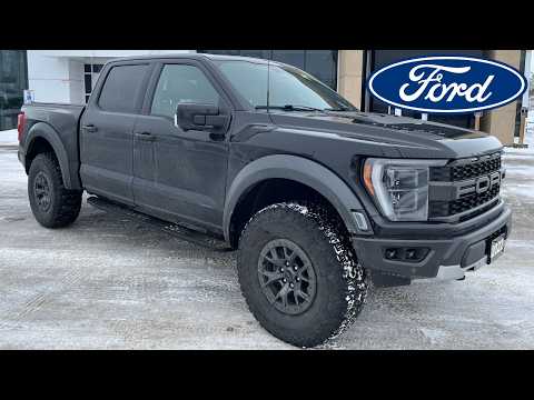 2022 Ford F-150 Raptor 4WD SuperCrew 5.5' Box in Black for sale at Boyer Ford Lincoln (Bobcaygeon) Ltd. in Kawartha Lakes, ON