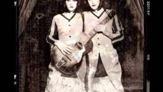 Evelyn Evelyn - Sandy&#39;s Theme