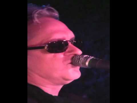 Wayne Hussey live at DV8