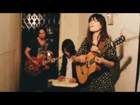 DAENA JAY - 'This Love' - LIVE