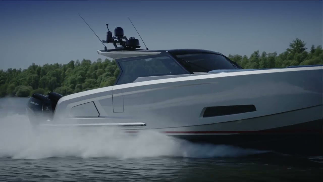 Vanquish VQ45 Hard Top Veloce Outboard - Trailer