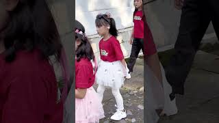 Download lagu pakai rok mini tambah cantik #karnaval #karnavallucu #beranda #karnavalterbaru #shorts #beranda mp3