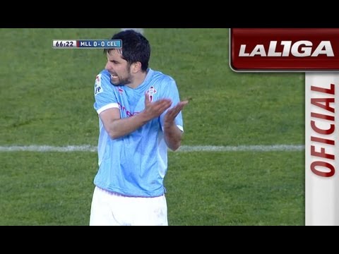 Geromel derriba a Túñez dentro del área