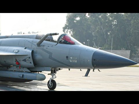 JF-17 Block 2 Performing High G Turn in low Altitude