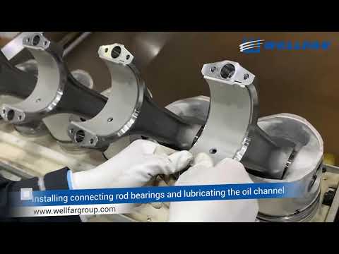 Installation of connecting rod bearings and lubricating the oil channel.