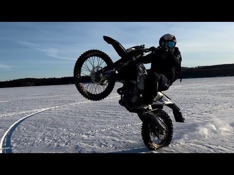 Keulitaan Kotarilla JÄÄLLÄ