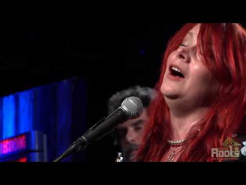 Carolyn Wonderland "She Wants To Know"