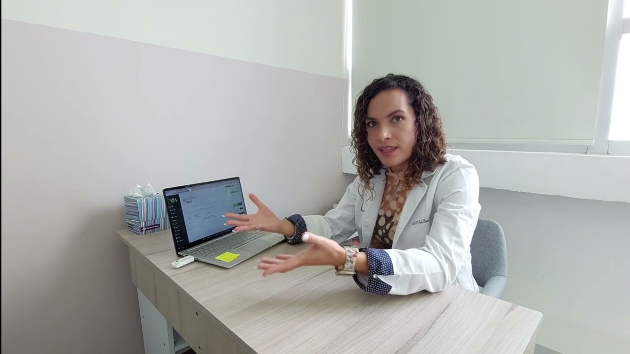 Perla Karina López Jureidini-10