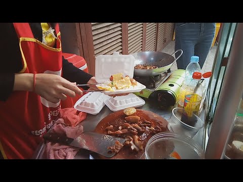 Breakfast In Phnom Penh - Fried Rice With Beef And Egg, Fried Noodle, And Chicken And Pork Rice