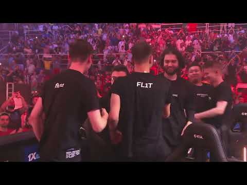 OUTSIDERS WIN THE MAJOR