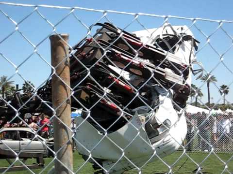 Coachella RoboChrist crushing a car....BADASS