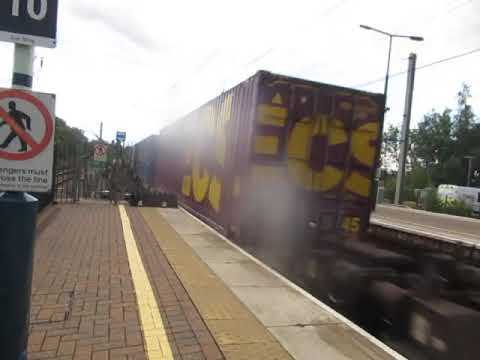 66197 4M25 05.50 Mossend - Daventry passing Wigan NW 15 /07/2023