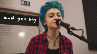 Into This  -  The Right Words (Official Lyric Video) (7music/7us)