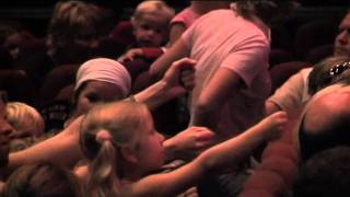 Deze Vuist Op Deze Vuist