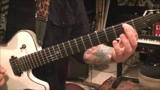 How to play I&#39;ll Be Home For Christmas by Twisted Sister/Lita Ford on guitar by Mike Gross