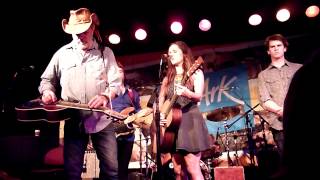Kasey Chambers - Oh Grace (Live) at The Ark in Ann Arbor, MI on 08.11.15