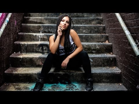 Single light street portrait tutorial