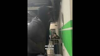 Download lagu Wang Yibo has arrived at the hotel in Shanghai. Hope tomorrow’s practice goes well. mp3