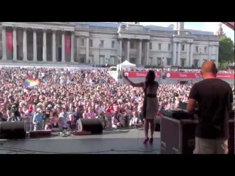 Freemasons ft. Amanda Wilson - Love On My Mind LIVE (Gay Pride London)