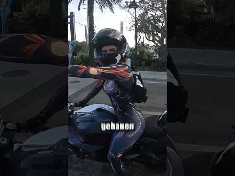 Dafür komme ich in die… #davidbost #motorrad #gehtsteil #shorts