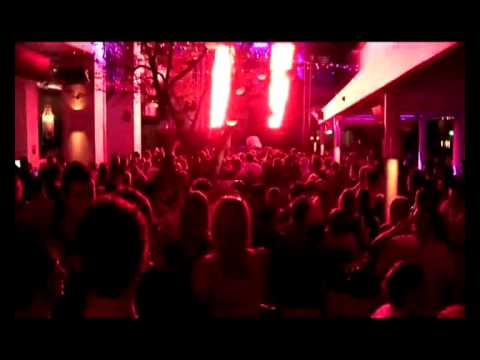 Radio Slave vs. Afrojack-Real Grindhouse (Aaron Wise Mashup 2010)